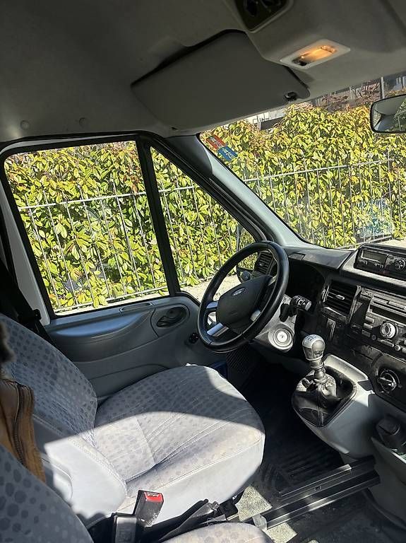 Ford Véhicules utilitaires: Camionette à louer – D'occasion à La Chaux-de-Fonds par Esad1997 3