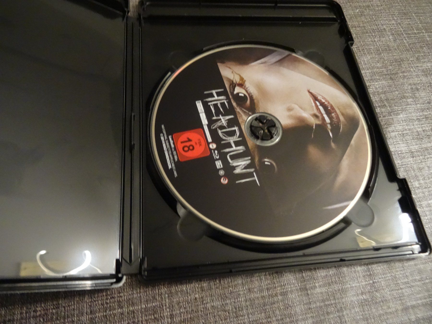 Alle DVDs: Blu-ray Headhunt Uncut Edition – Gebraucht aus Olten von Disc-Verkauf 1