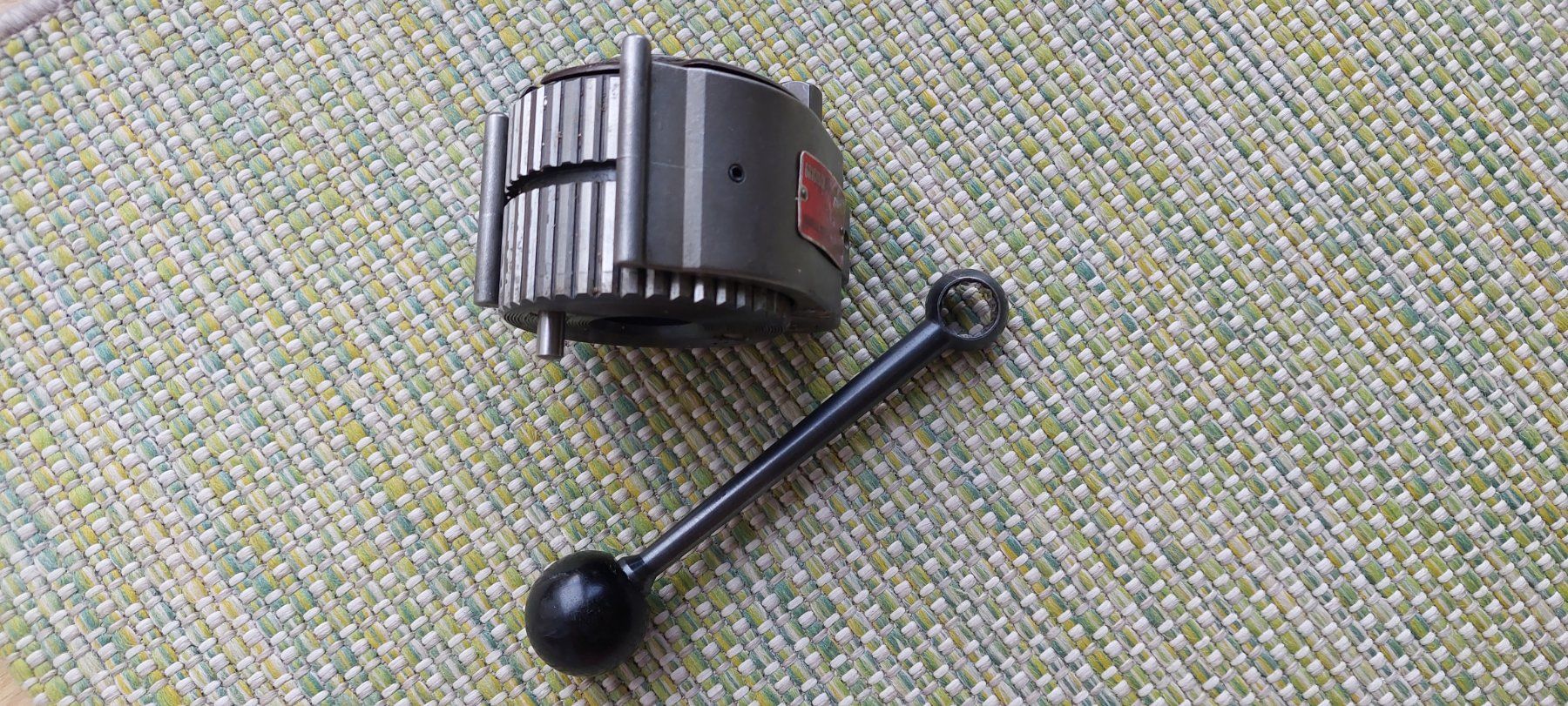 Autres pour métaux et serrurerie: Multifix Typ B Grundhalter Original – D'occasion à Aarau par schodavi 2