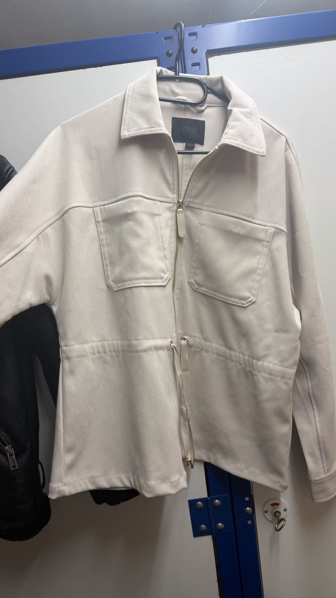 Zara Giacche: Jacke Zara Beige – Nuovo (secondo la descrizione) da Seuzach venduto da aes_xj6f 1