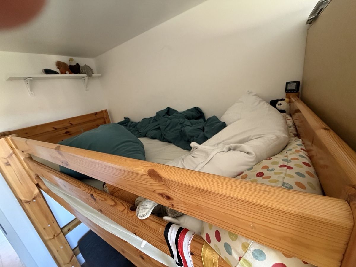 Micasa Letti: Lit en hauteur Micasa – Usato da Confignon venduto da felicienleonard 2