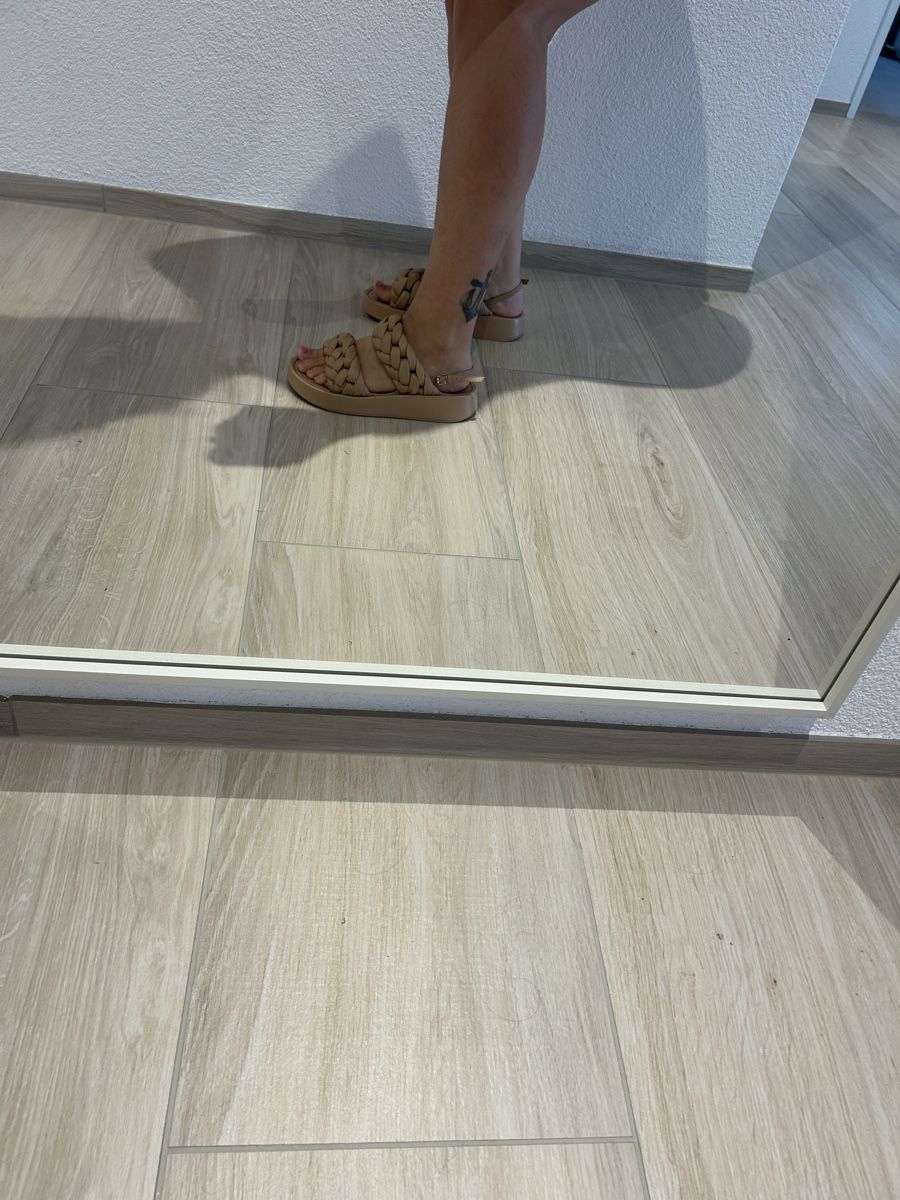 Ash Scarpe da donna: ASH Sandale,beige, geflochten - Gr. 38 – Usato da Andwil SG venduto da nin_y2zm 5