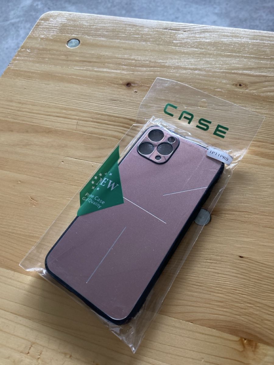 Telefoni cellulari / Smartphones: iPhone 11 Pro Hülle rosa ungebraucht – Nuovo e nell'imballaggio originale da Neftenbach venduto da Blade230S 1