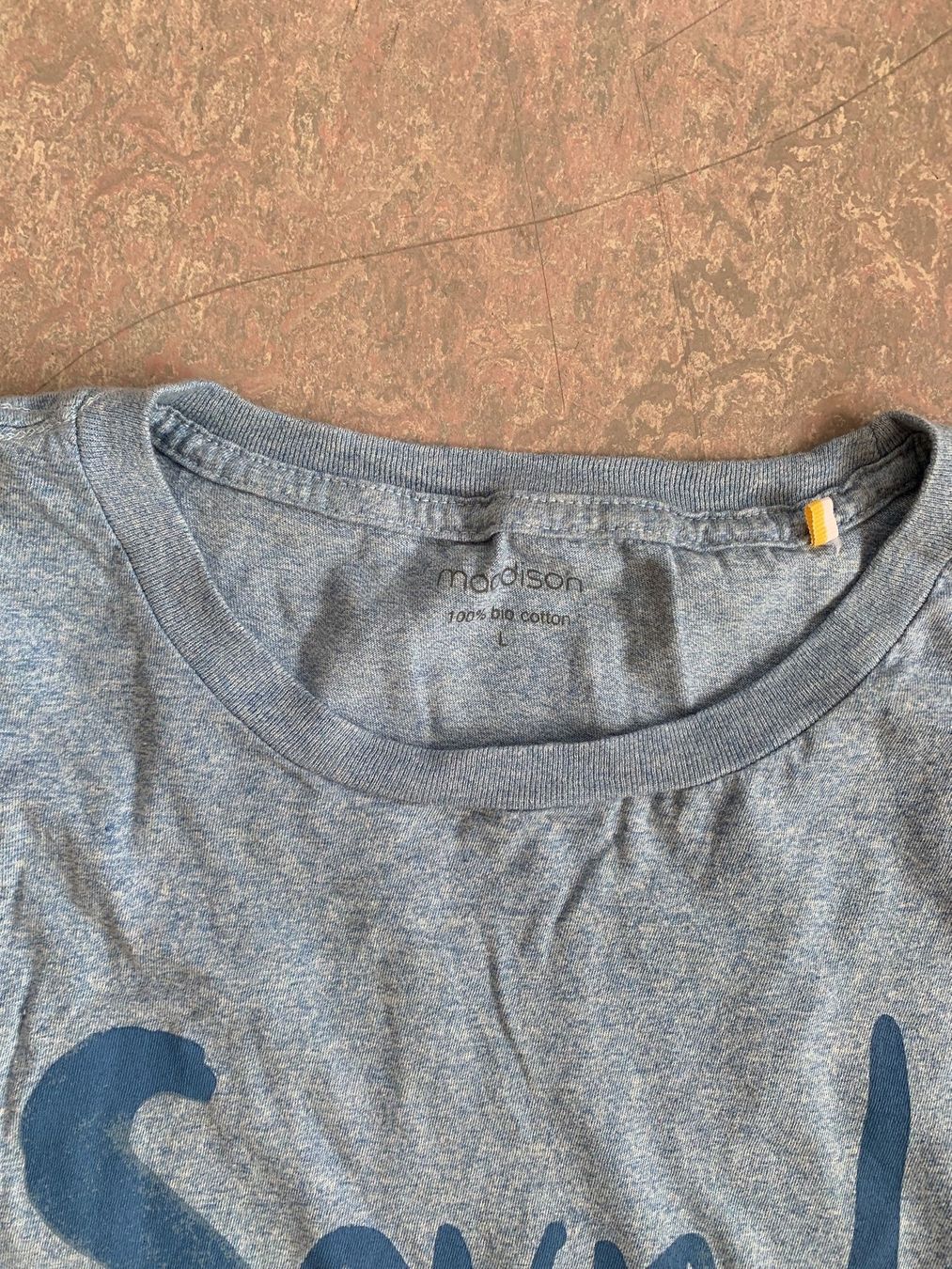 T-shirt: Blaues T-Shirt Gr. L – Usato da Wiggen venduto da Antoniotto 1