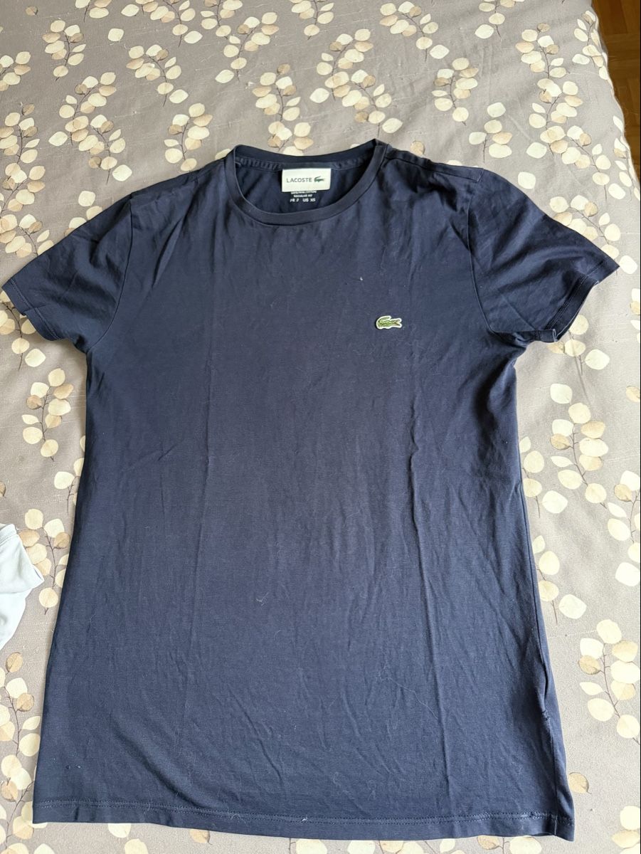 Lacoste T-shirt: TEE shirt Lacoste taille XS – Nuovo (secondo la descrizione) da Dombresson venduto da feline_ne