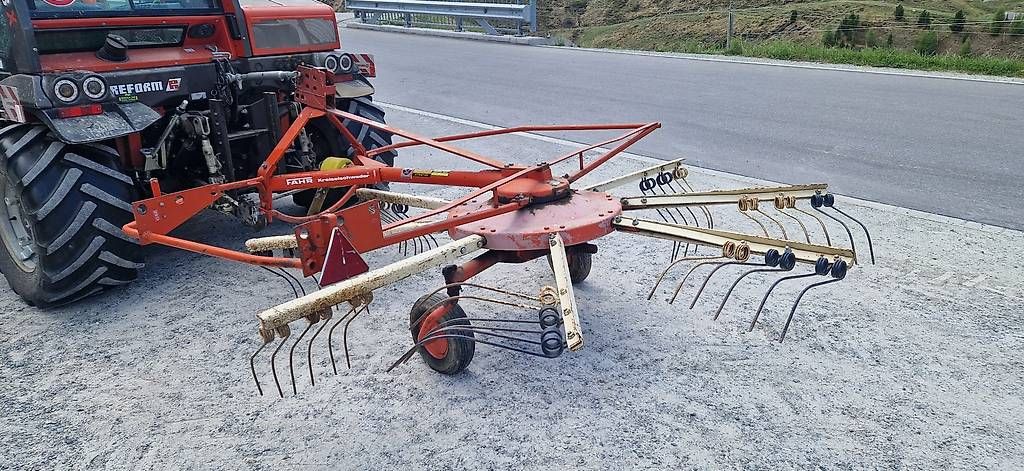 Raccolta foraggio grezzo: Schwaderrechen – Usato da Avers venduto da fri_5qvd 1