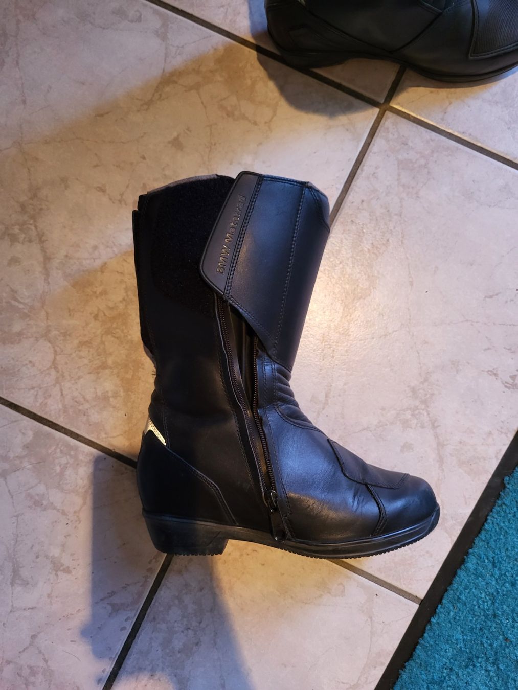 Damenschuhe: Motorradstiefel BMW Damen Gr. 41 – Gebraucht aus Bärschwil von lau_wn56 1