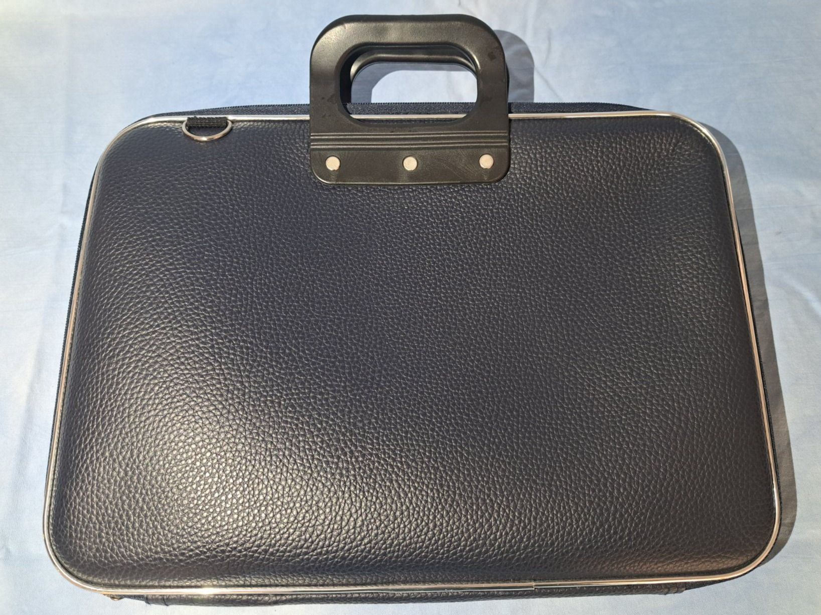 Borse: Bombata-Laptoptasche blau – Usato da Dottikon venduto da Dea0015 1