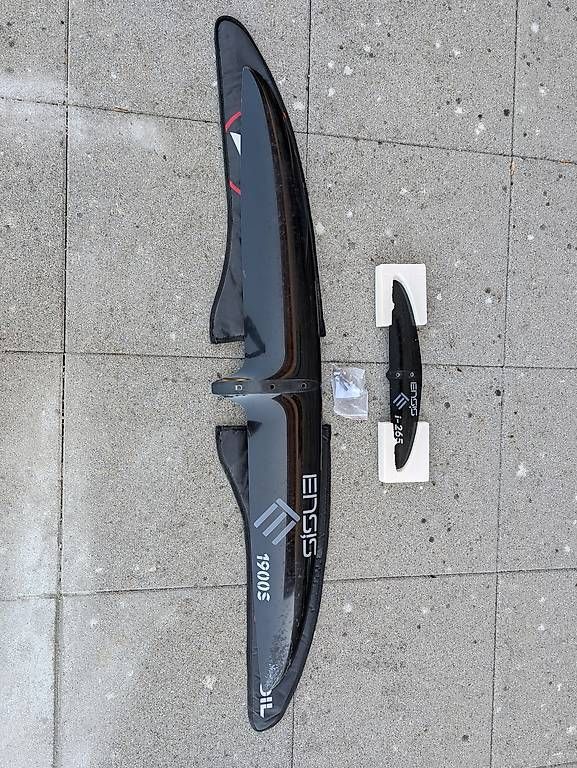 Surfboards & Schwimmbrette: Pump foil ENSIS – Gebraucht aus Le Pont von XRaton71