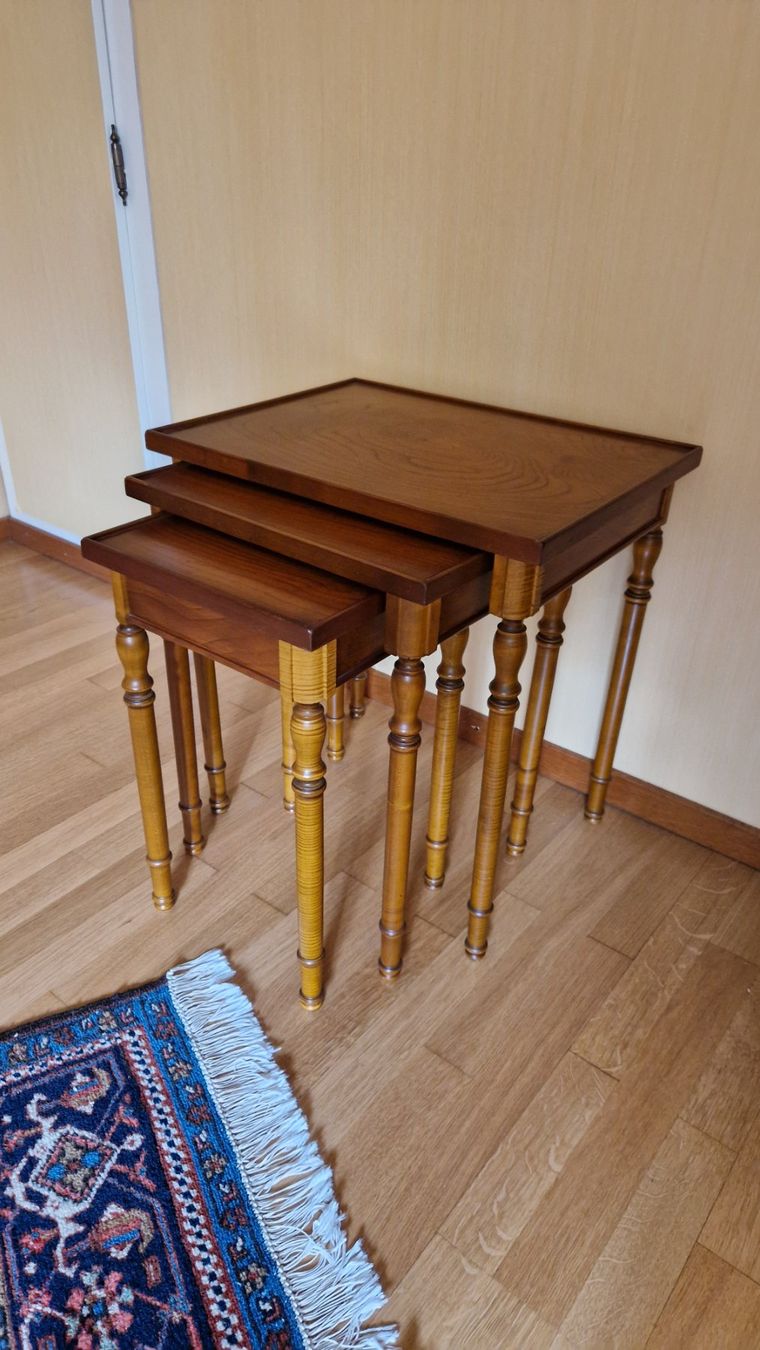 Tische: 3 tables gigognes style classique – Gebraucht aus Grimisuat von cde_j5hh