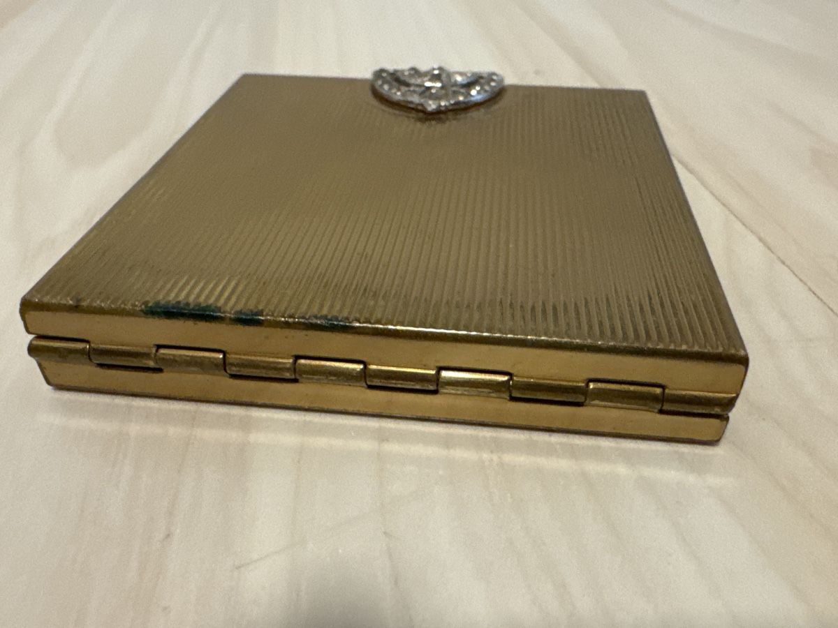 Make-up: Antike Puderdose mit Strass von Volupté USA – Gebraucht aus Grenchen von Lucy68 8