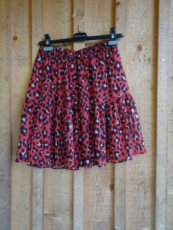 Sommer Jupe / Rock schwarz-rot von Edc Gr. 38 - 42593