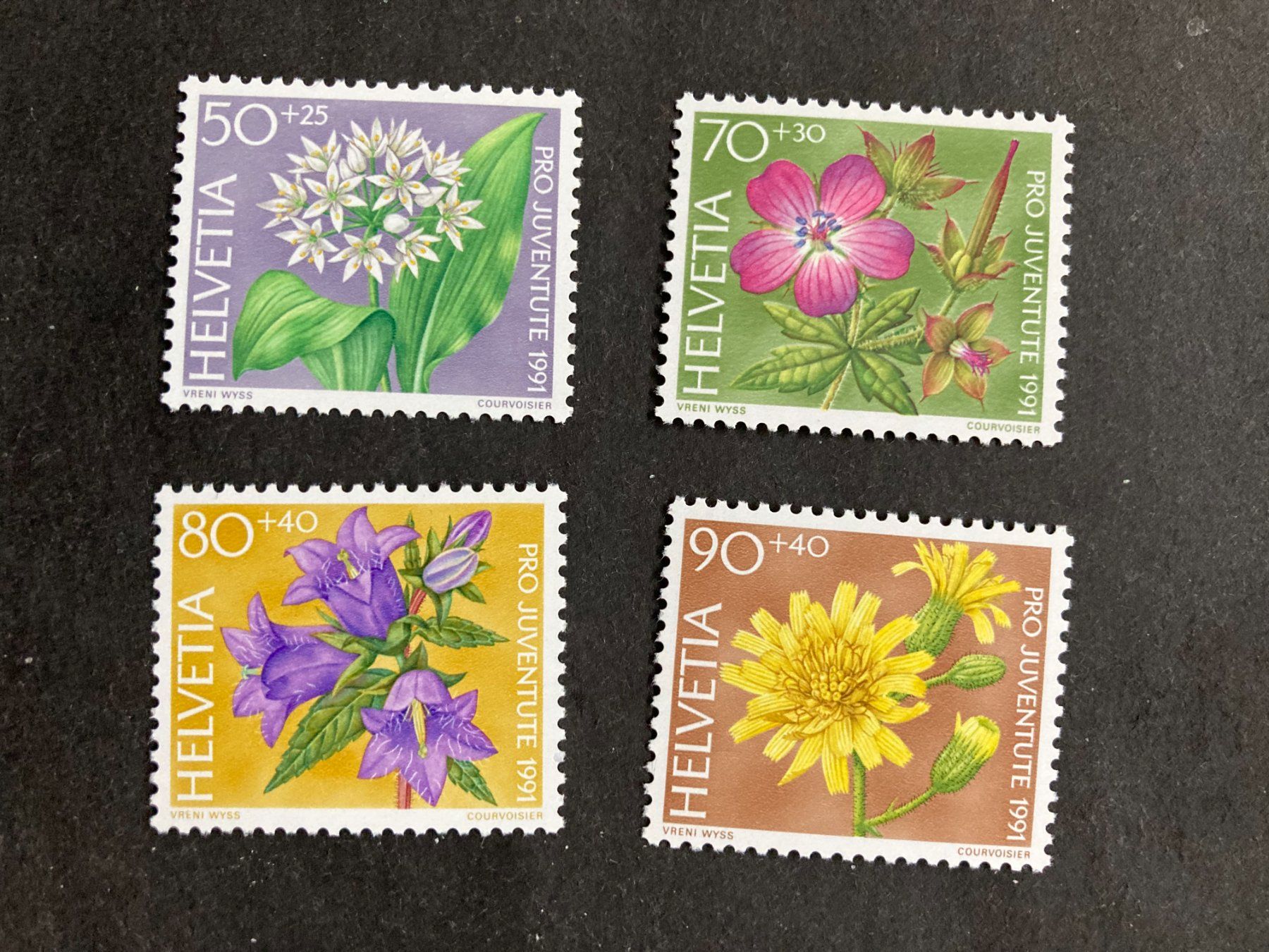 Tutti i francobolli: Schweiz 1991 Satz Pro Juventute Waldblumen postfrisch – Nuovo (secondo la descrizione) da Liestal venduto da schnueps
