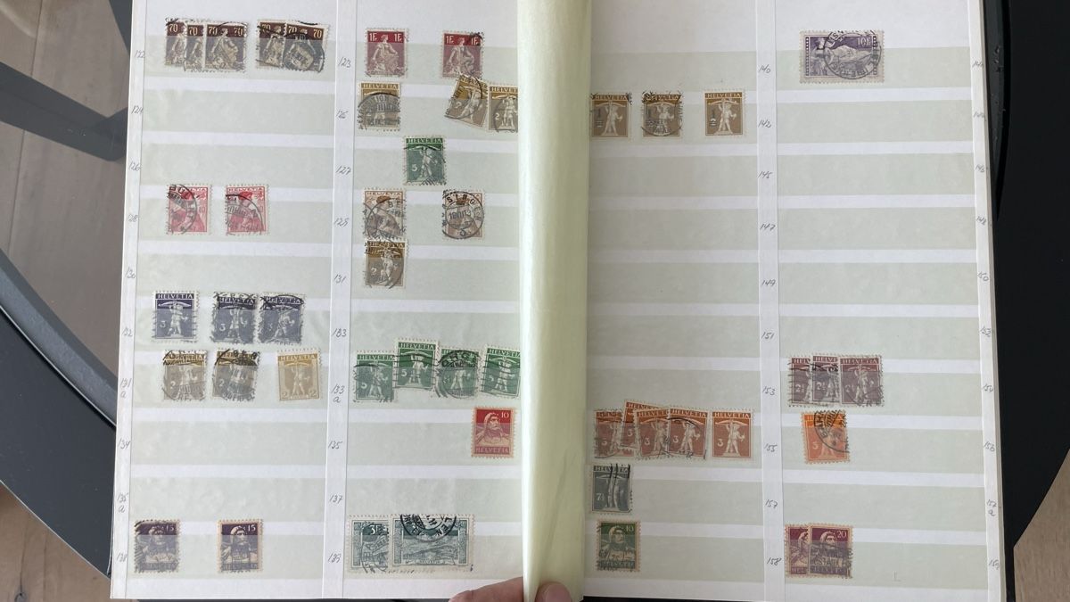 Tutti i francobolli: Sammlung Schweiz */0 Album – Usato da Muri AG venduto da Briefmarke-Schweiz