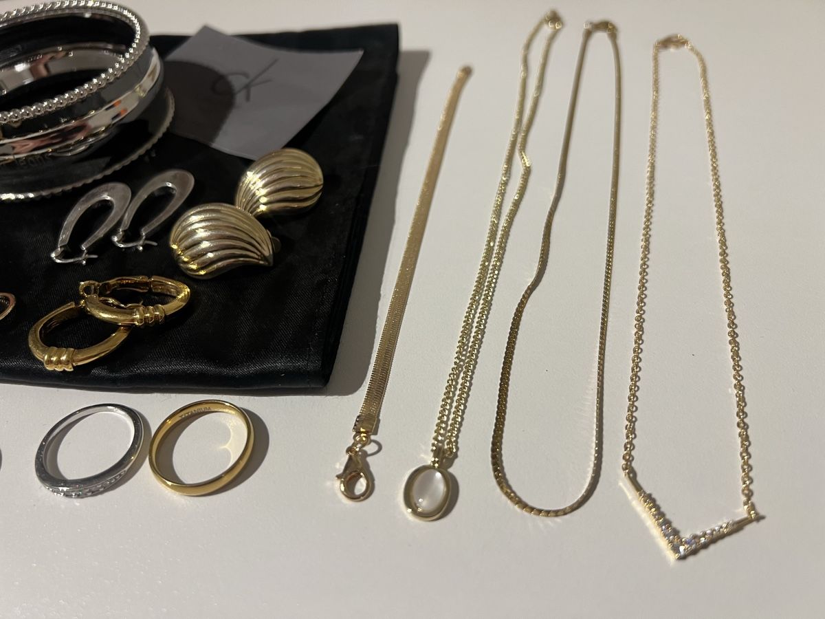 Altri gioielli: Lot de bijoux – Usato da St-Pierre-Clages venduto da ste_xk6p 1