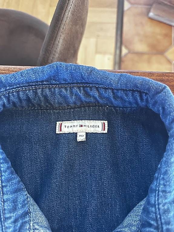 Kleider: Robe Tommy Hilfiger  – Gebraucht aus Belmont-Lausanne von ste_b56g 1