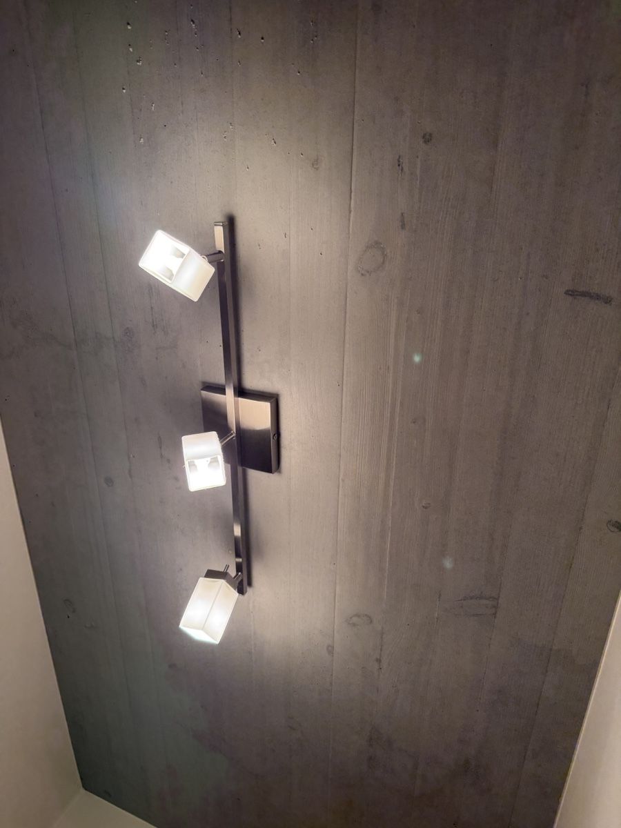 Pfister Lampadari & plafoniere: Moderne Deckenleuchte mit 3 Spots, schwenkbar, Top Zustand – Usato da Kriessern venduto da Type-S