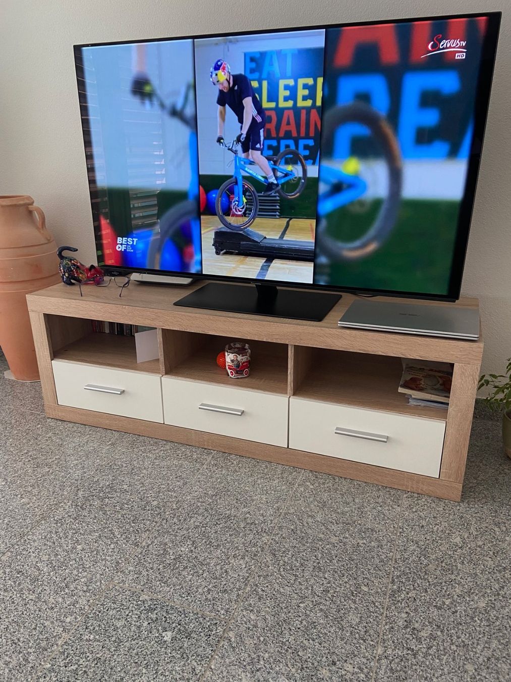 Panasonic Fernseher: Flachbild Panasonic 55 FZC804 – Gebraucht aus Sursee von paum