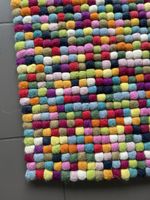 myfelt Wollkugelteppich bunt 100 Prozent Wolle