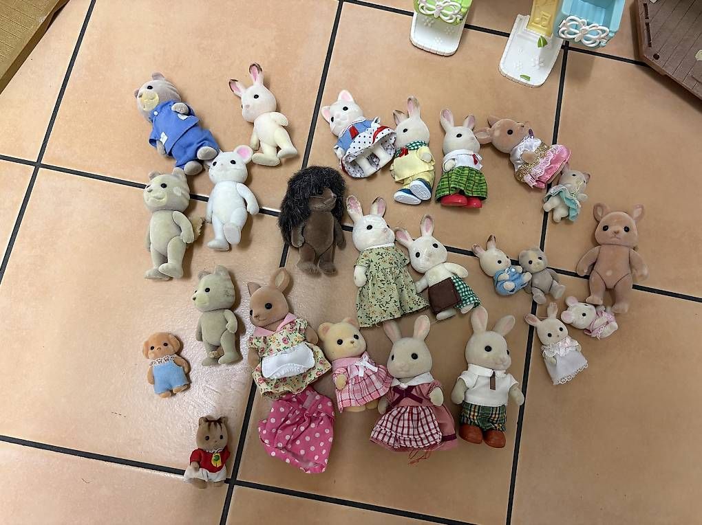 Spielzeuge: Sylvanian Families Red Roof – Gebraucht aus Castagnola von mar_6z55 1