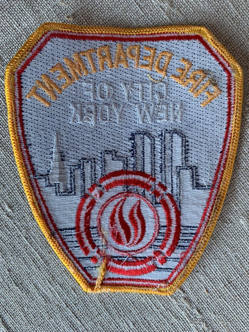 Placchette & Badge: Abzeichen Fire Department New York – Usato da Volketswil venduto da zwitsch33 1