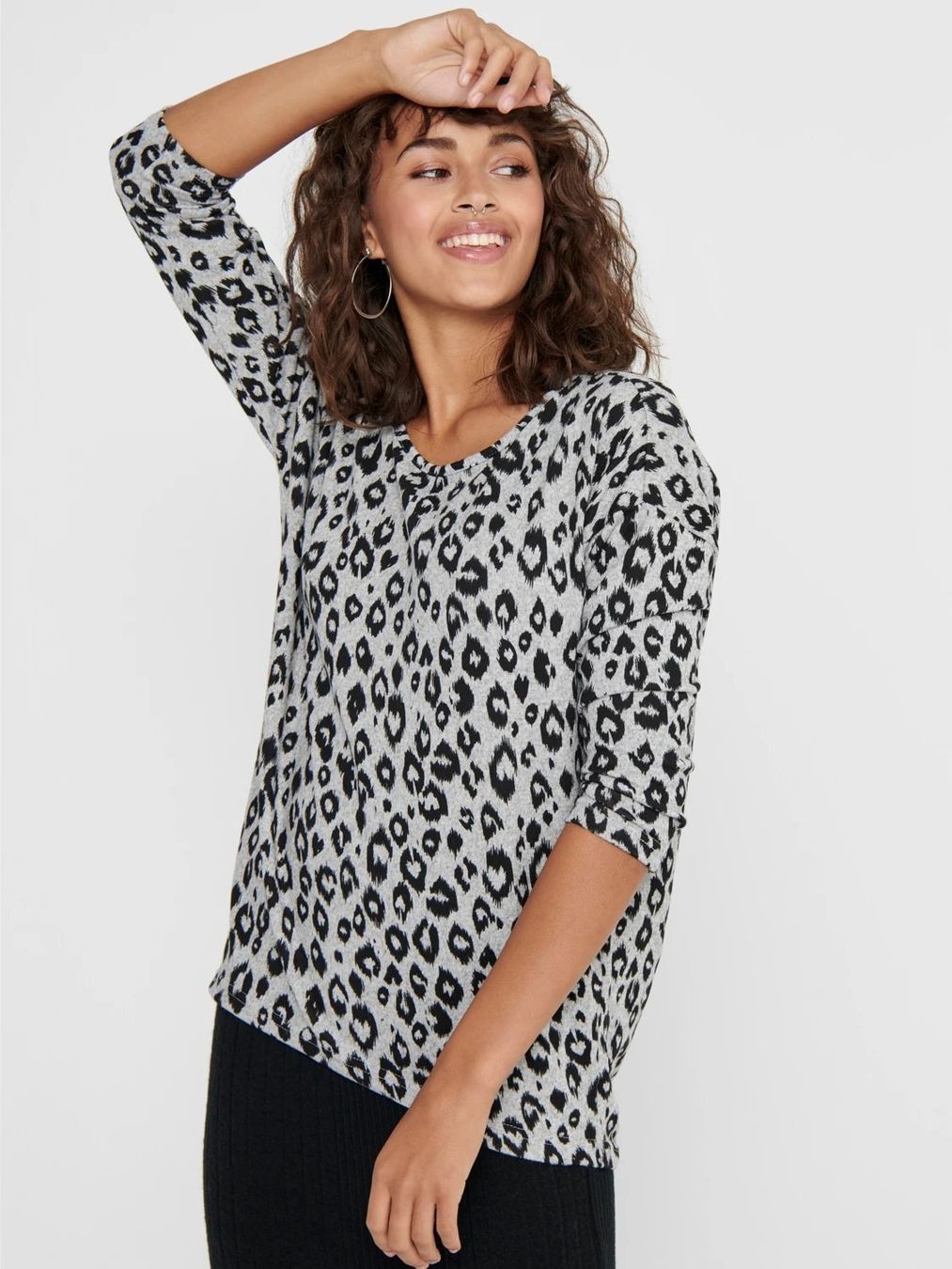 Only Maglioni & Felpe: Only Damen 3/4 Ärmel Pullover Grösse XS / S – Usato da Oetwil an der Limmat venduto da dhantal 2