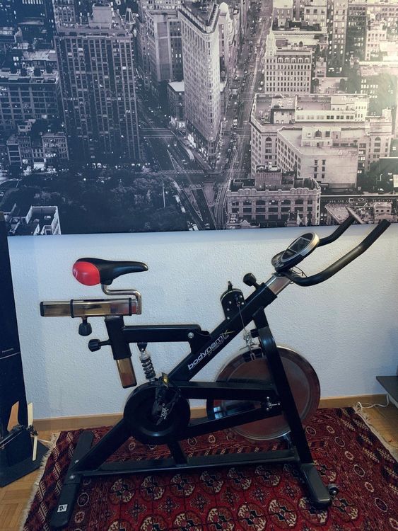 hometrainer spinning bike