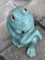 Charming Ceramic Frog Garden Statue: Summer Decoration
