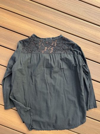 Neuwertige Bluse mit Spitzen, New Collection,  Gr. One Size