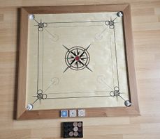 Carrom Brettspiel aus Holz mit Zubehör - Tuniergrösse