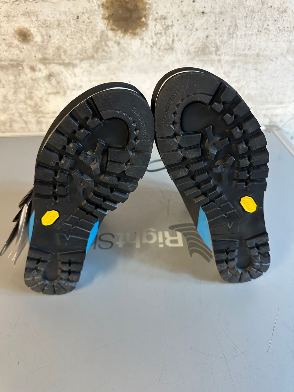 Dolomite Chaussures femmes: Dolomite Wanderschuhe Neu Gr. 40 – D'occasion à Emmenbrücke par karkarkar 6
