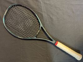 Yonex VCORE PRO 97 330g, Griffgrösse 3