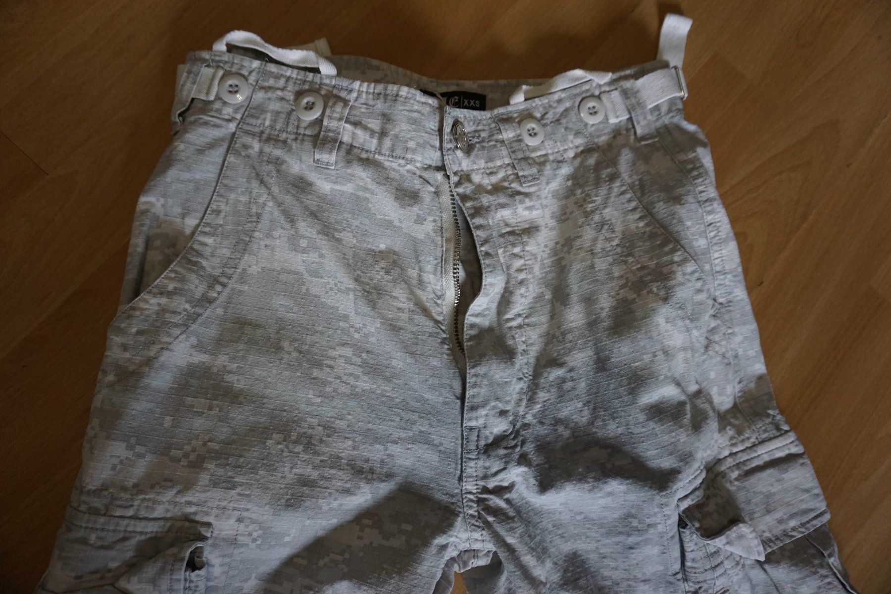 Pantaloni: Coole Cargohose Grösse XXS – Usato da Zürich venduto da einalemjena 4