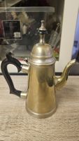 Vecchia teiera/caffettiera in metallo