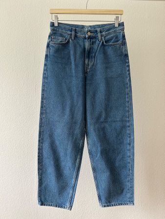 COS jeans