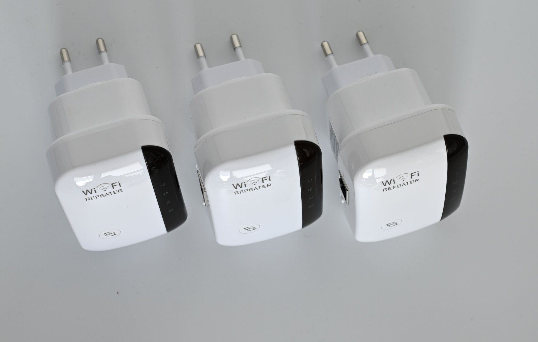 WiFi: WLAN Repeater, 3 Stück – Usato da Dürnten venduto da pema28 4