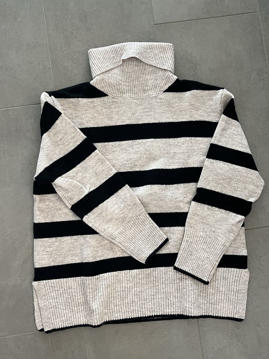 Kleiderpakete: 5x Pullover – Gebraucht aus Reichenburg von Caroline_1989 3