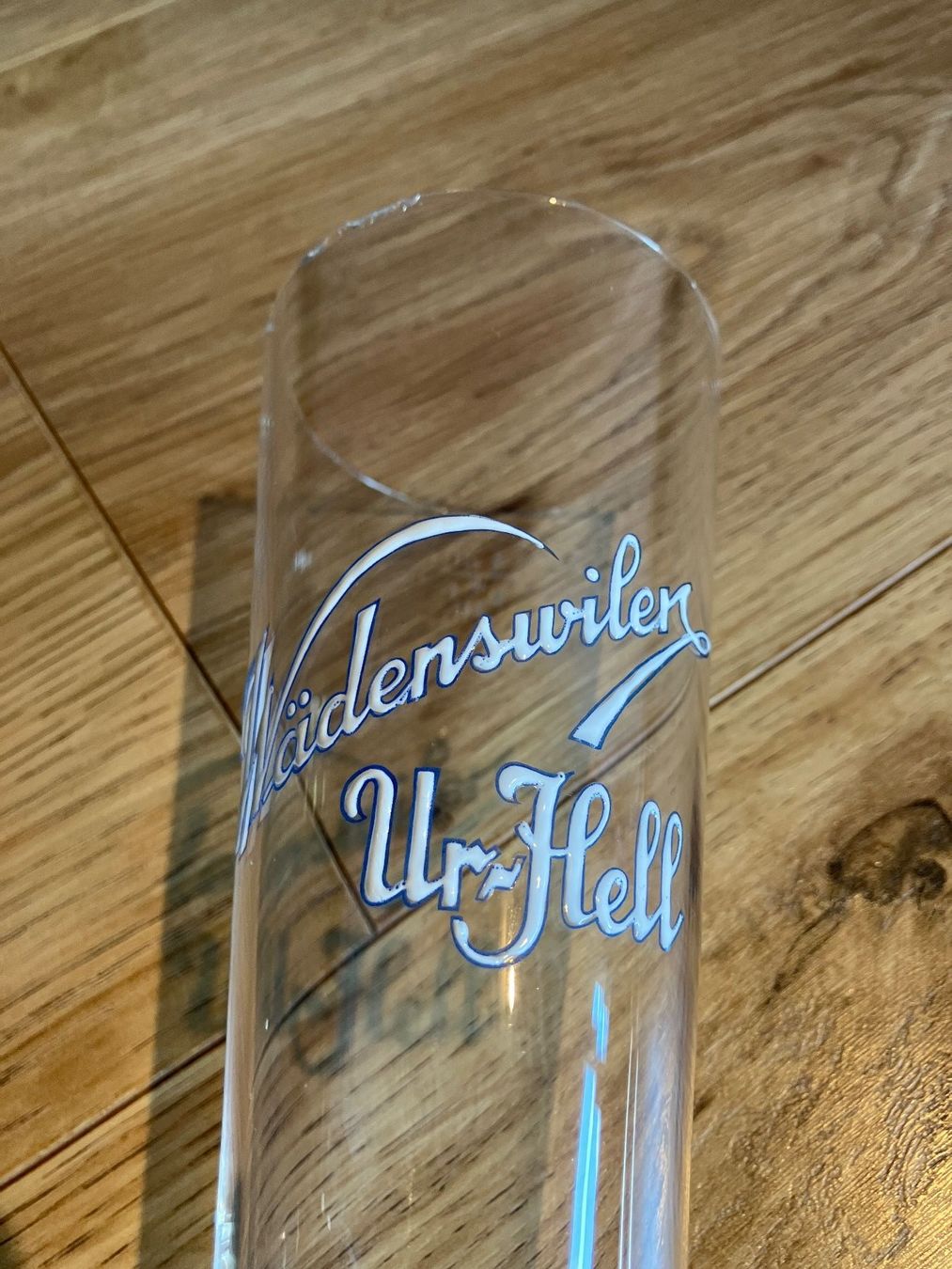Bicchieri: Bierglas "Wädenswiler Ur-Hell", Vintage - Defekt! – Difettoso da Sattel venduto da Pinggi7 2