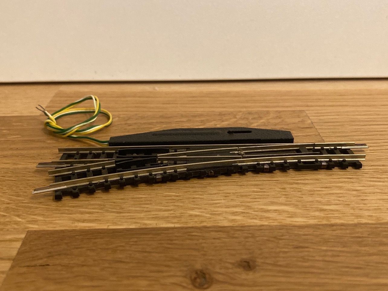 Trix Modelleisenbahnen: Minitrix 14964 Weiche Links 15° – Neu (gemäss Beschreibung) aus Schlierbach von Look8