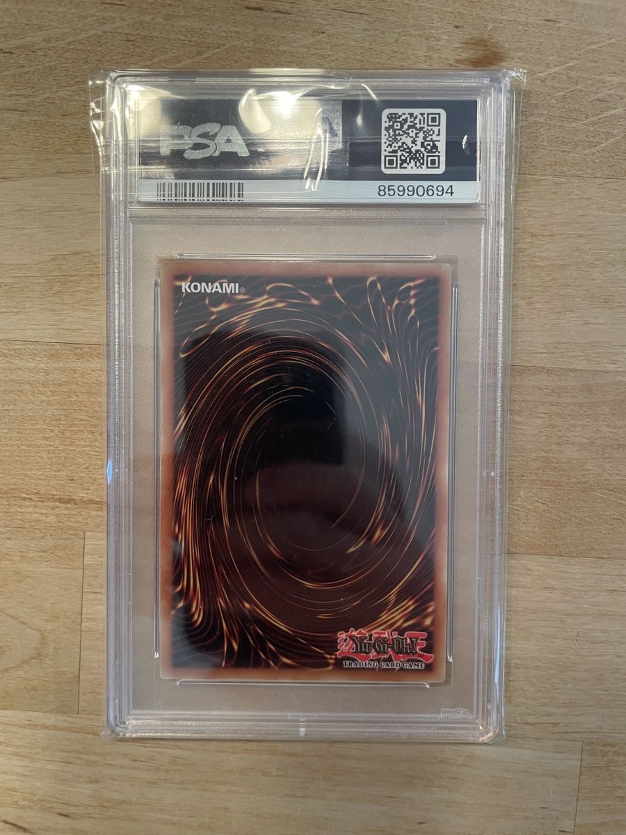 Yugioh Sammelbilder & Trading cards: Yu-Gi-Oh Rotäugiger schwarzer Drache PSA 9 – Neu (gemäss Beschreibung) aus Sursee von Schriftgestalter 1