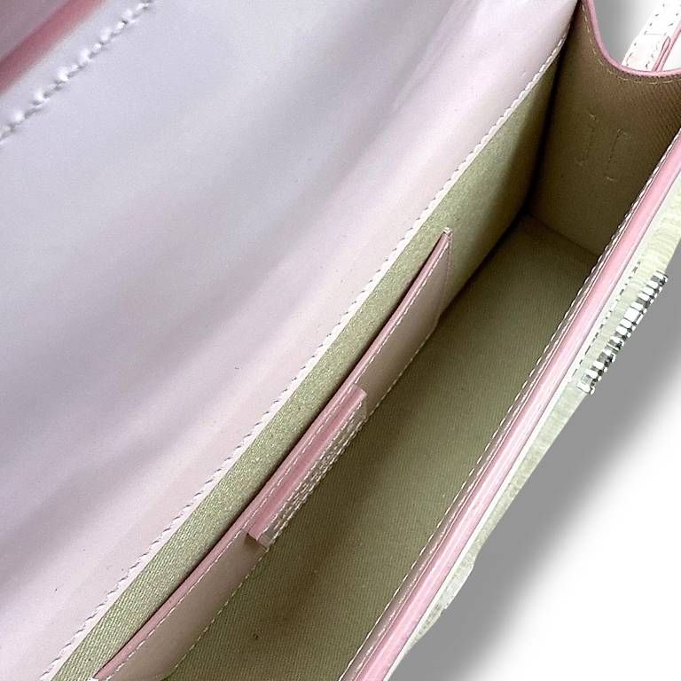 Borse da donna: SAC JACQUEMUS LE BAMBINO LONG ROSE – Usato da Carouge GE venduto da hcashcarouge 5