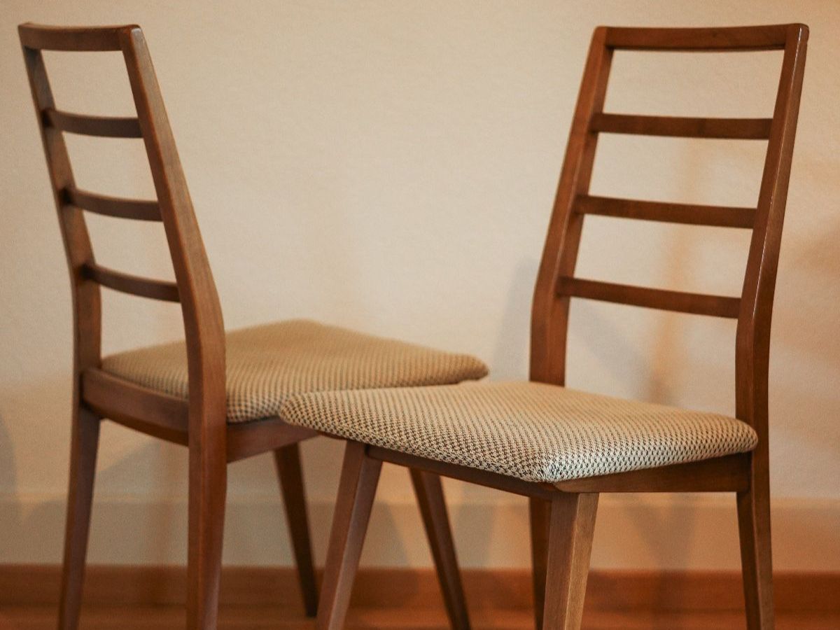 Sedie: 2 restaurierte Vintage-Stühle – Usato da Bern venduto da QualitySecondHand