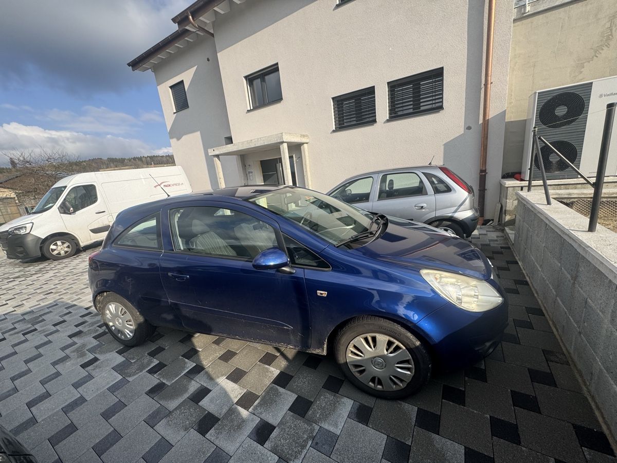 Opel Automobili: Opel Corsa D14 – Usato da Lonay venduto da PancheChakalov 3