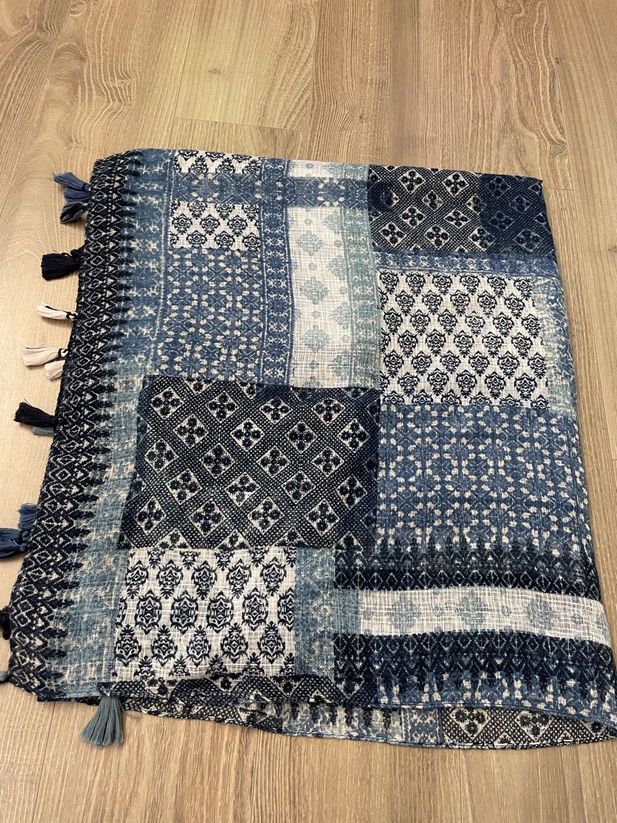 Foulard & Sciarpe: Lot de 3 écharpes – Usato da Sierre venduto da Ruyfigas 3