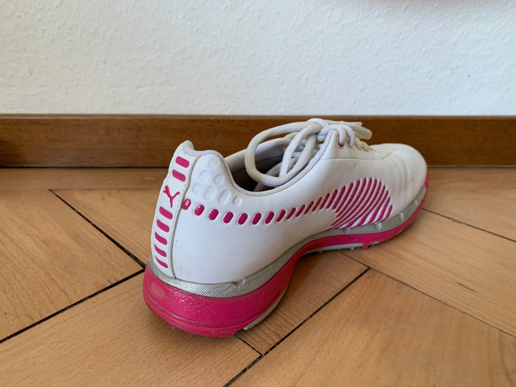 Puma Scarpe da donna: PUMA - Sneaker weiss-pink 38 – Usato da Zürich venduto da Diazaio 2