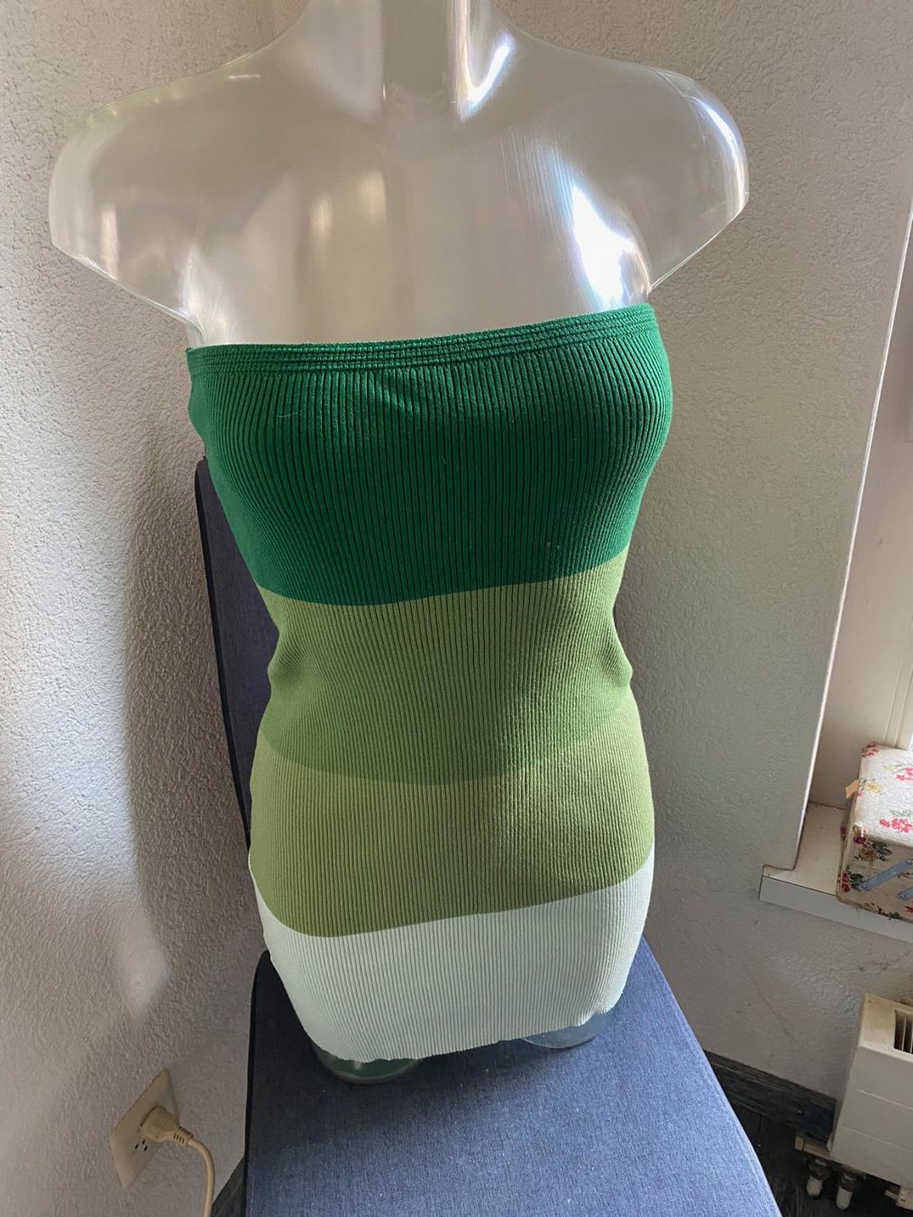 Vestiti: Sommerkleid Schulterfrei Grösse L – Nuovo (secondo la descrizione) da Allenwinden venduto da Obalu