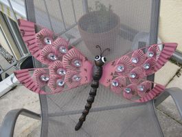 Sehr schöne grosse Metall Libelle mit Steinchen