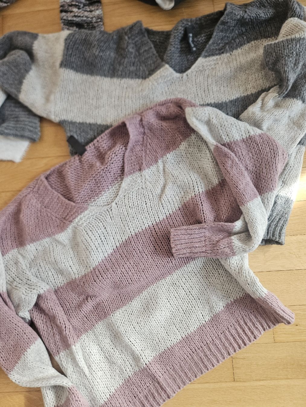 Pulls & Sweat-shirts: Kleiderpacket Winter Strick Oberteile Pullover Crop Pullis – D'occasion à Pratteln par madi1990 6