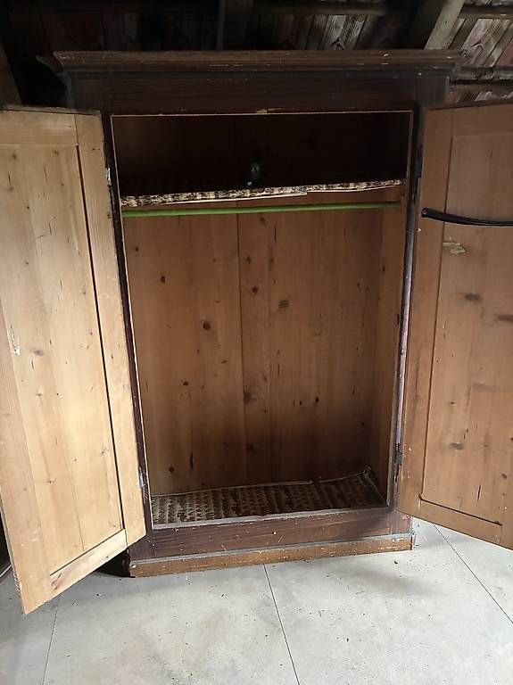 Armoires: Holzschrank – D'occasion à Knutwil par Momon 1