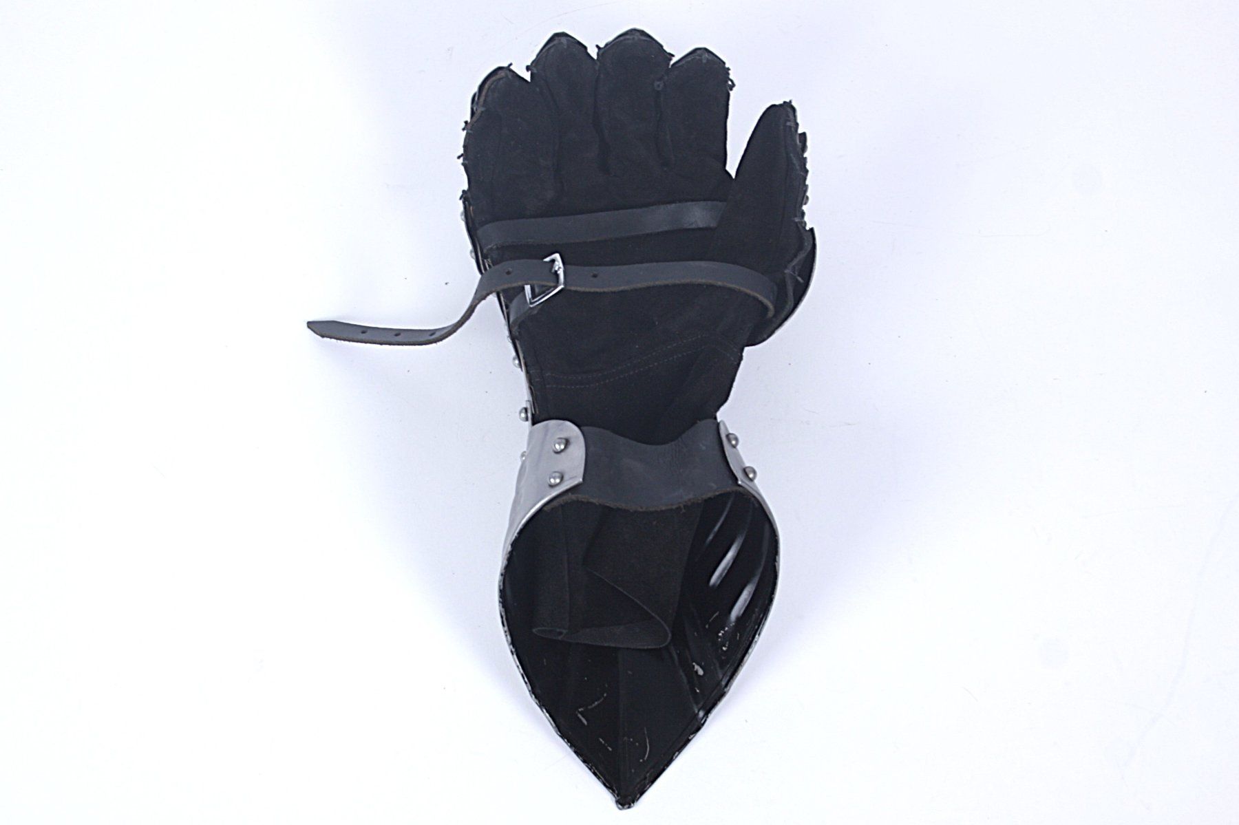Costumi: Unterarmpanzer – Usato da Zollikofen venduto da Restwert_Zollikofen 7